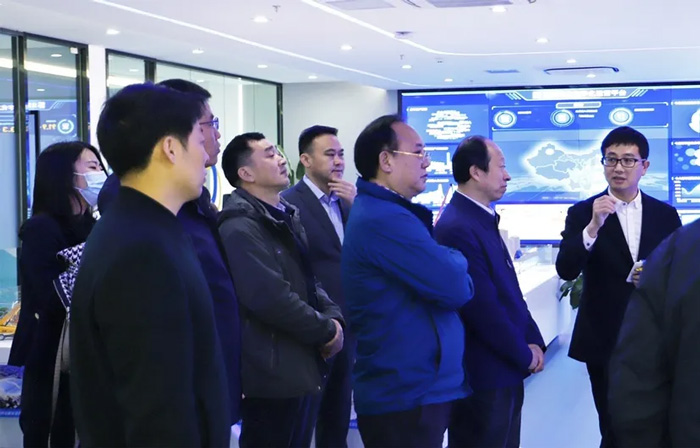 江苏省发改委副主任林康调研开云·官方站线上登录平台入口-开云(中国)
发展情况-3.jpg
